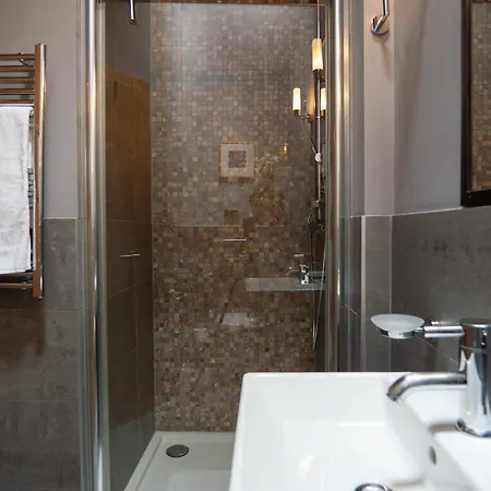 Les Tesils شقة تشامبري