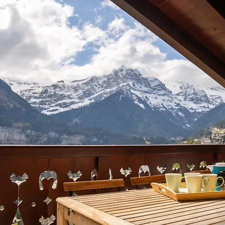 Les Tesils Apartment Champery